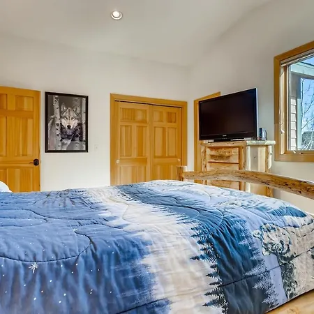 Streamside 333A Villa